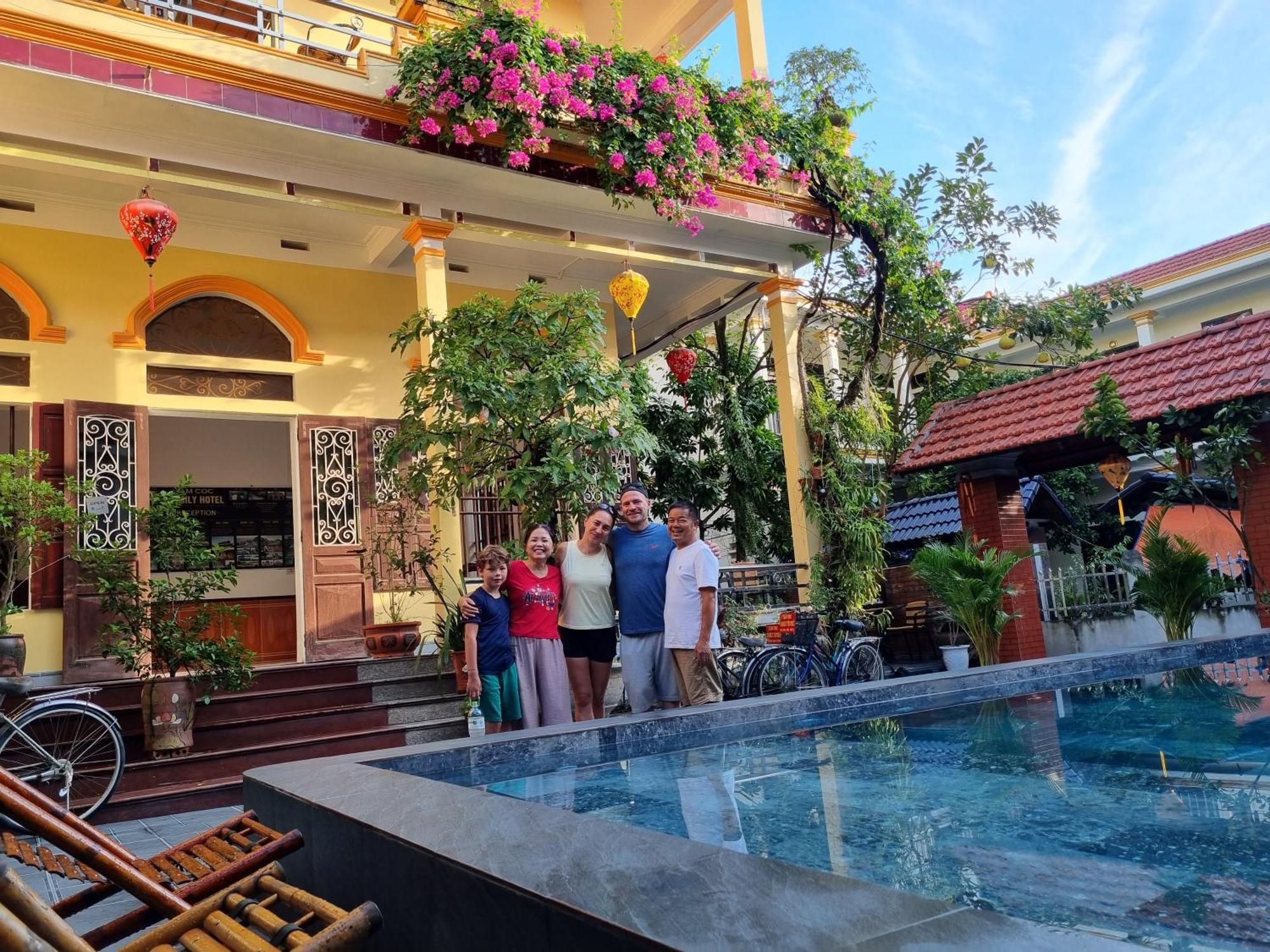 Tam Coc Family Hotel นิญบิ่ญ ภายนอก รูปภาพ