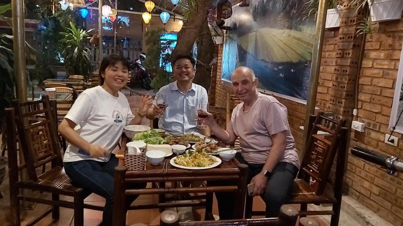 Tam Coc Family Hotel นิญบิ่ญ ภายนอก รูปภาพ